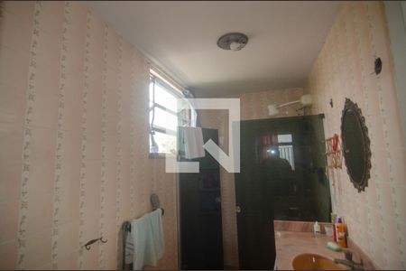 Apartamento à venda com 176m², 3 quartos e 2 vagasBanheiro 3