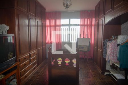 Apartamento à venda com 176m², 3 quartos e 2 vagasQuarto 4