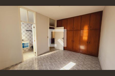 Casa à venda com 200m², 3 quartos e 1 vaga Casa à venda com 200m², 3 quartos e 1 vagaQuarto 3