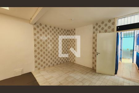 Casa à venda com 200m², 3 quartos e 1 vaga Casa à venda com 200m², 3 quartos e 1 vagaCopa