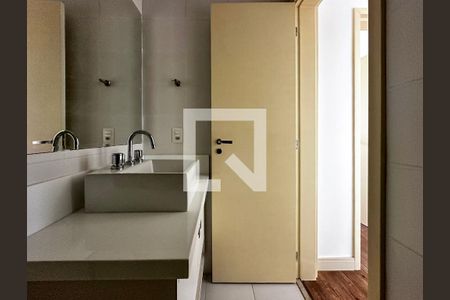 Apartamento à venda com 47m², 1 quarto e 1 vagaBanheiro 2