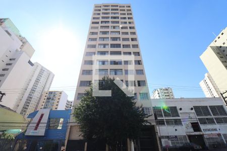 Apartamento à venda com 60m², 2 quartos e sem vagaFachada e portaria