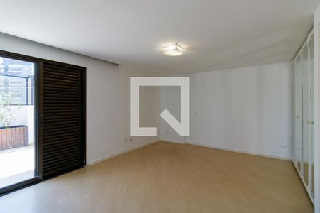 Apartamento à venda com 242m², 4 quartos e 4 vagasCobertura