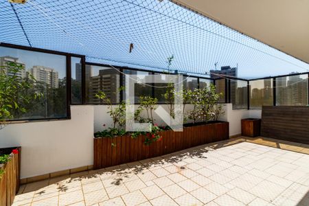 Apartamento à venda com 242m², 4 quartos e 4 vagasCobertura
