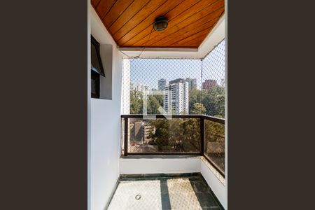 Apartamento à venda com 242m², 4 quartos e 4 vagasSuíte 2