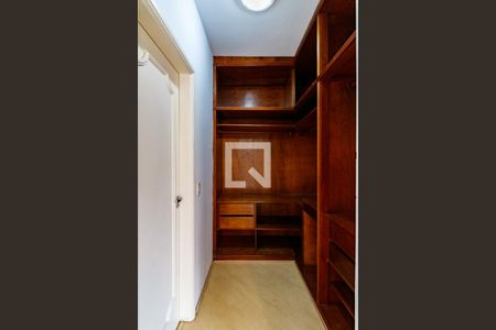 Apartamento à venda com 242m², 4 quartos e 4 vagasSuíte 3