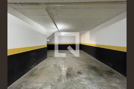 Casa de condomínio à venda com 140m², 4 quartos e 2 vagasGaragem