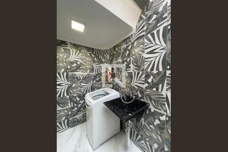 Casa de condomínio à venda com 140m², 4 quartos e 2 vagasÁrea de Serviço
