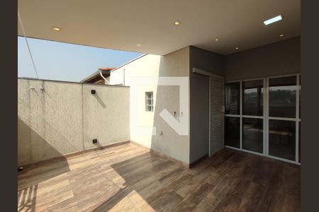 Casa de condomínio à venda com 140m², 4 quartos e 2 vagasVaranda Suíte
