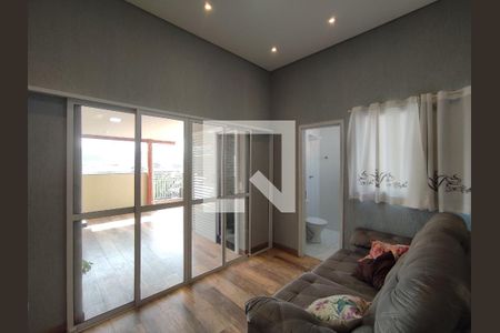 Casa de condomínio à venda com 140m², 4 quartos e 2 vagasSuíte 2