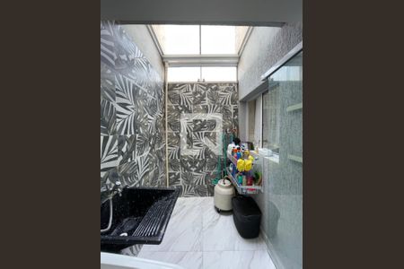 Casa de condomínio à venda com 140m², 4 quartos e 2 vagasÁrea de Serviço