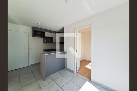Apartamento para alugar com 34m², 2 quartos e sem vaga Apartamento para alugar com 34m², 2 quartos e sem vagaSala