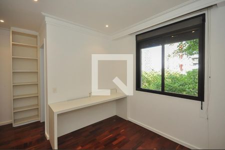 Apartamento à venda com 289m², 3 quartos e 3 vagasSuíte 2