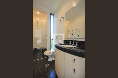 Apartamento à venda com 289m², 3 quartos e 3 vagasBanheiro Suíte 1