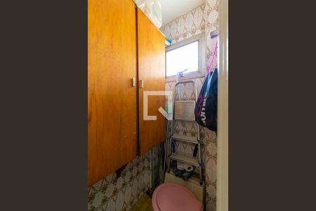 Apartamento à venda com 82m², 3 quartos e 2 vagasBanheiro de Serviço