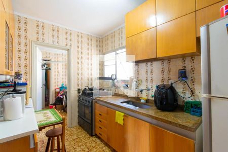 Apartamento à venda com 82m², 3 quartos e 2 vagasCozinha