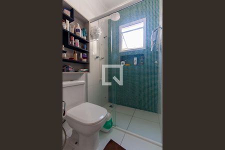 Casa à venda com 84m², 3 quartos e 2 vagas Casa à venda com 84m², 3 quartos e 2 vagasBanheiro