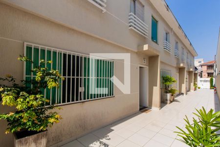 Casa à venda com 84m², 3 quartos e 2 vagas Casa à venda com 84m², 3 quartos e 2 vagasCondomínio