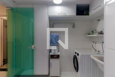 Casa à venda com 84m², 3 quartos e 2 vagas Casa à venda com 84m², 3 quartos e 2 vagasÁrea de Serviço