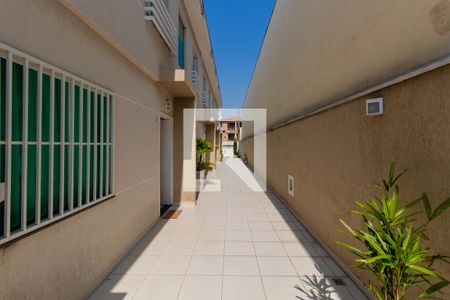 Casa à venda com 84m², 3 quartos e 2 vagas Casa à venda com 84m², 3 quartos e 2 vagasCondomínio