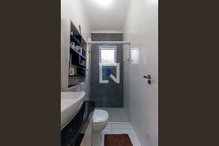 Casa à venda com 84m², 3 quartos e 2 vagas Casa à venda com 84m², 3 quartos e 2 vagasBanheiro da Suíte