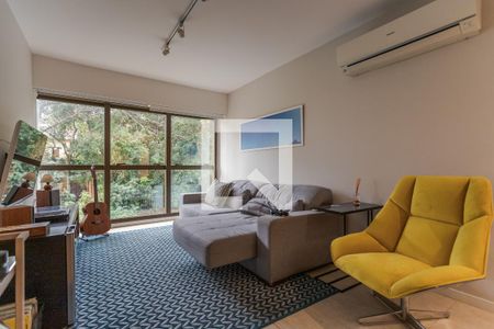 Sala de apartamento à venda com 2 quartos, 76m² em Rio Branco, Porto Alegre