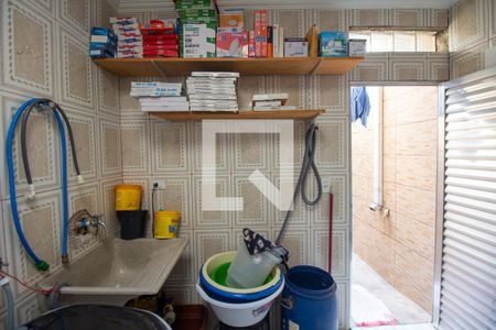 Casa à venda com 100m², 3 quartos e 2 vagasÁrea de Serviço