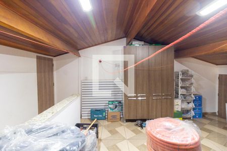 Casa à venda com 100m², 3 quartos e 2 vagasSótão