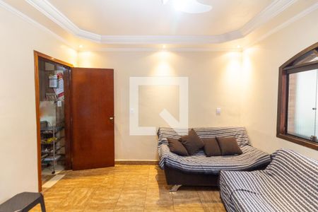 Casa à venda com 100m², 3 quartos e 2 vagasSala