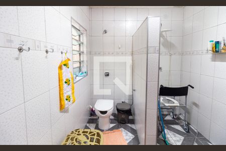 Banheiro de casa à venda com 3 quartos, 100m² em Pestana, Osasco