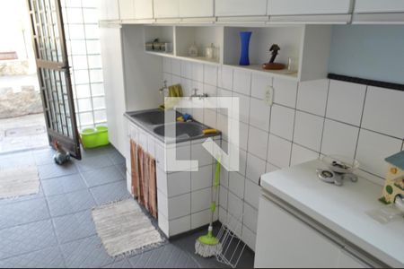 Casa para alugar com 369m², 3 quartos e 3 vagas Casa para alugar com 369m², 3 quartos e 3 vagasÁrea de Serviço