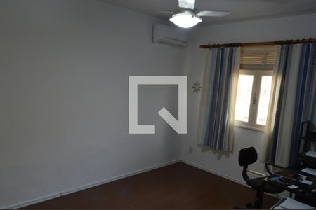 Casa para alugar com 369m², 3 quartos e 3 vagas Casa para alugar com 369m², 3 quartos e 3 vagasQuarto 1