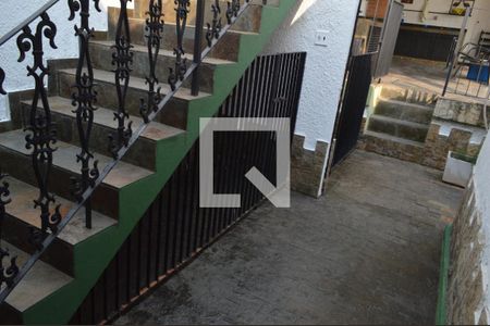 Casa para alugar com 369m², 3 quartos e 3 vagas Casa para alugar com 369m², 3 quartos e 3 vagasCanil