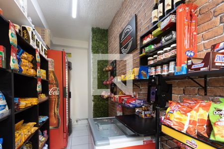 Apartamento à venda com 42m², 2 quartos e sem vagaÁrea comum