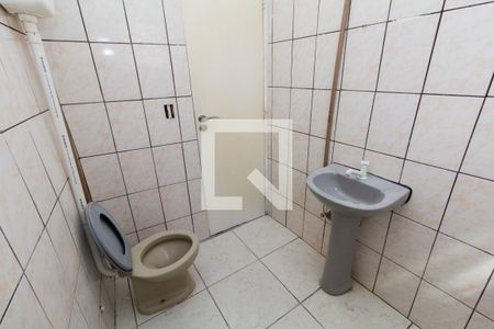 Casa para alugar com 24m², 1 quarto e sem vagaBanheiro