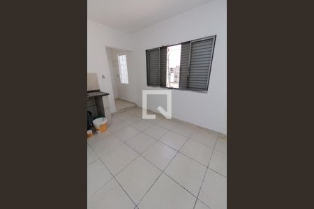 Sala e Cozinha de casa para alugar com 1 quarto, 24m² em Jardim Matarazzo, São Paulo