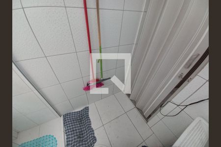 Banheiro de apartamento para alugar com 1 quarto, 30m² em Centro, São Vicente