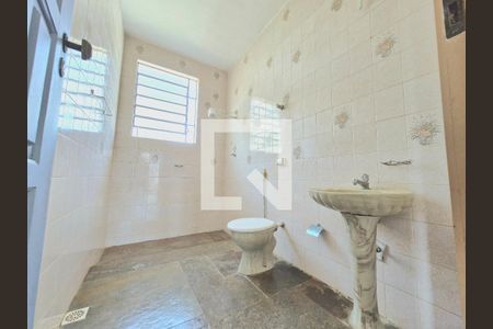 Casa à venda com 850m², 7 quartos e 20 vagasBanheiro suíte 5