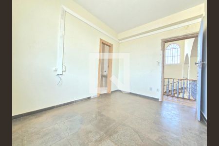 Casa à venda com 850m², 7 quartos e 20 vagasSuíte 4