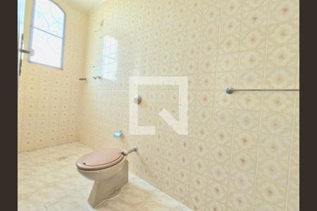 Casa à venda com 850m², 7 quartos e 20 vagasBanheiro da Suíte 4