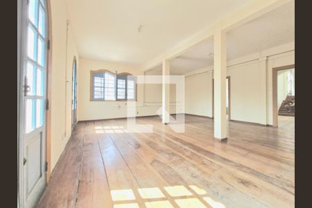 Casa à venda com 850m², 7 quartos e 20 vagasSuíte 3