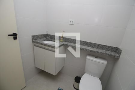 Banheiro de kitnet/studio para alugar com 1 quarto, 20m² em Vila Gomes Cardim, São Paulo