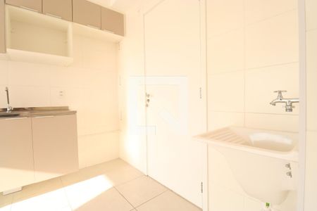 Apartamento para alugar com 37m², 2 quartos e 1 vagaÁrea de Serviço