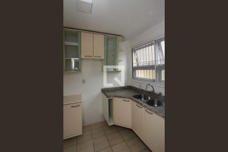 Apartamento à venda com 100m², 2 quartos e 1 vagaCozinha