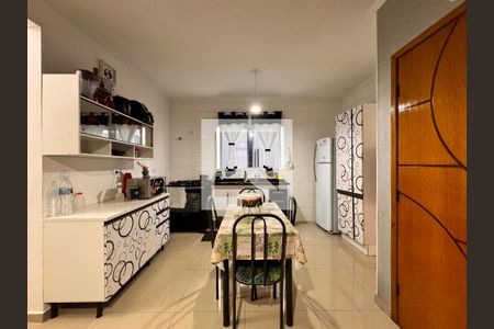 Apartamento à venda com 58m², 2 quartos e 1 vagaCozinha