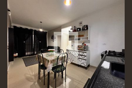 Apartamento à venda com 58m², 2 quartos e 1 vagaCozinha