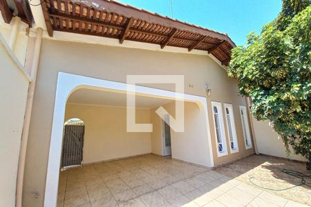 Fachada do Prédio de casa à venda com 3 quartos, 180m² em Parque Taquaral, Campinas