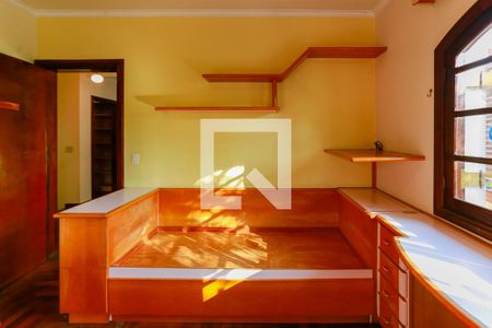 Casa de condomínio à venda com 300m², 4 quartos e 5 vagas Casa de condomínio à venda com 300m², 4 quartos e 5 vagasquarto 3