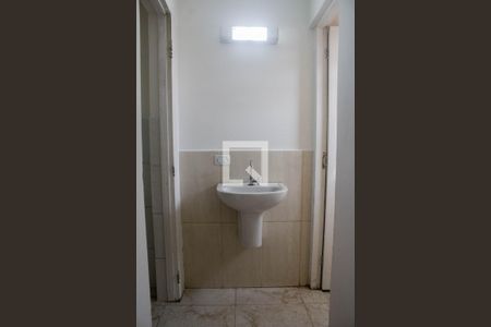 Apartamento para alugar com 43m², 2 quartos e sem vaga Apartamento para alugar com 43m², 2 quartos e sem vagaBanheiro