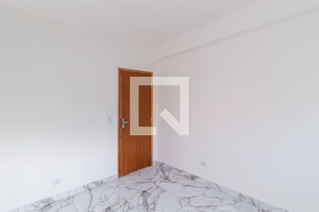 Quarto de apartamento para alugar com 1 quarto, 36m² em Jardim das Belezas, Carapicuíba